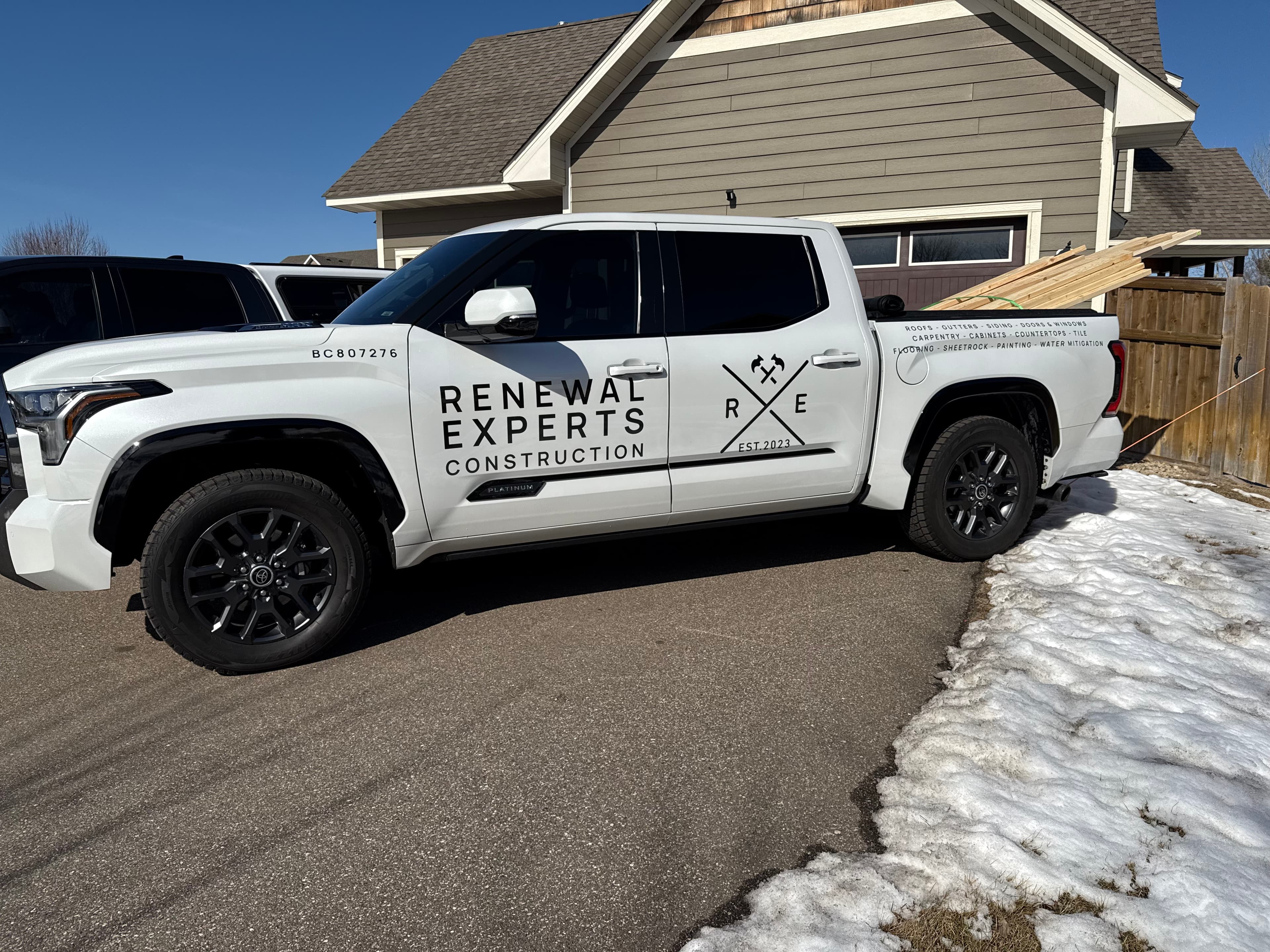 Renewal Experts Construction Truck